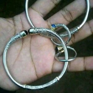 firavaka bronse blanc